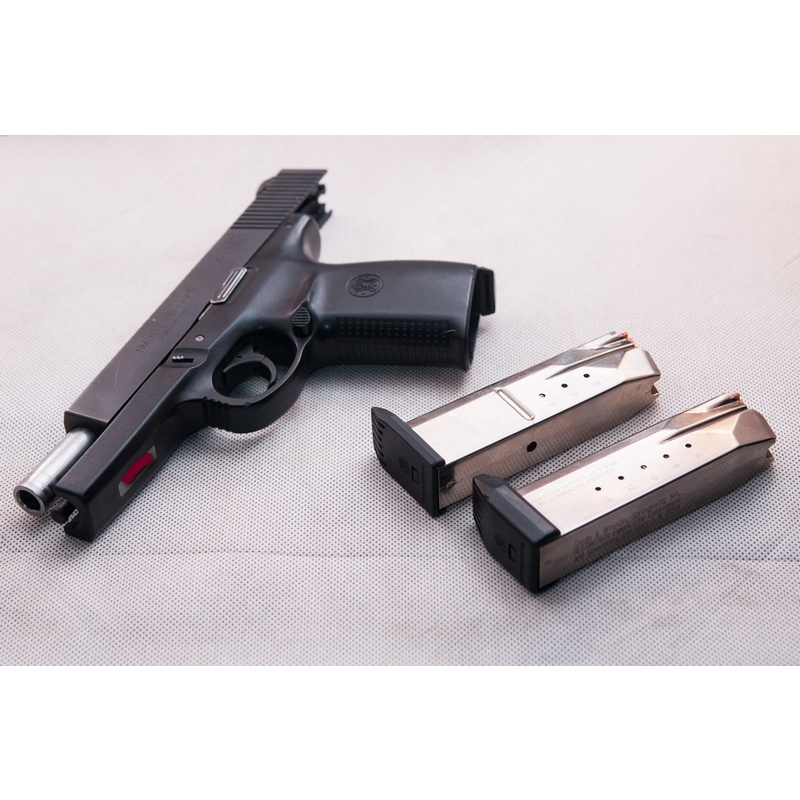 Smith & Wesson Sigma