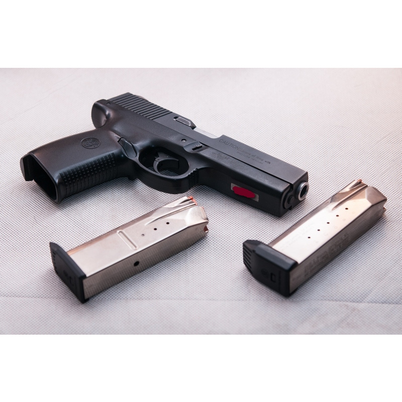 Smith & Wesson Sigma