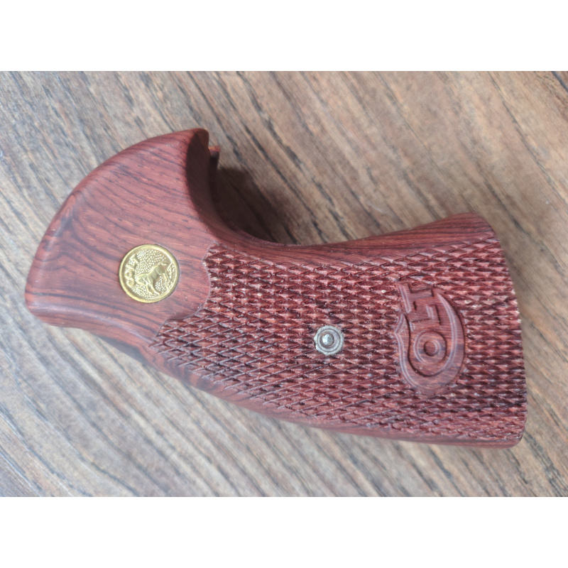 Colt Python Cachas Madera Exotica