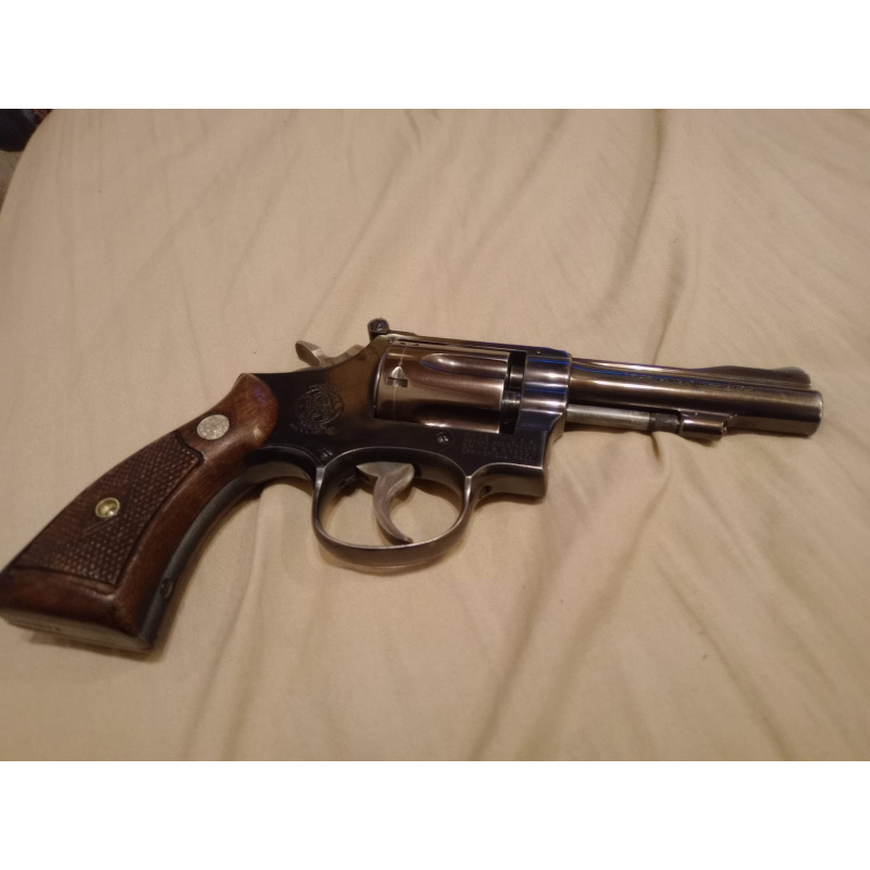 Revólver Smith&wesson Doble Acción 22plg