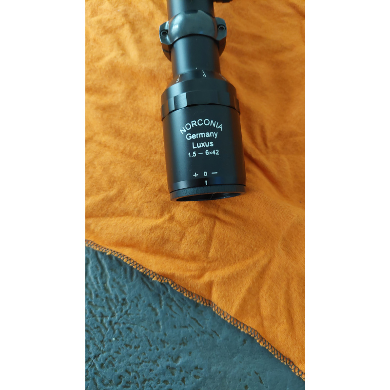 Norconia 1.5-6 X 42mm