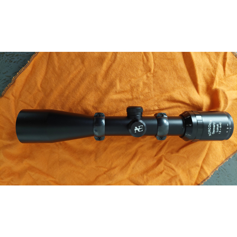 Norconia 1.5-6 X 42mm