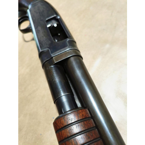 Escopeta Winchester Modelo 12