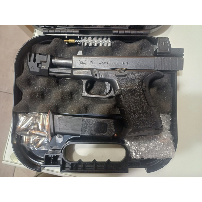 Glock G19, Con Red Dot Sig Sauer Elite Y Accesorios