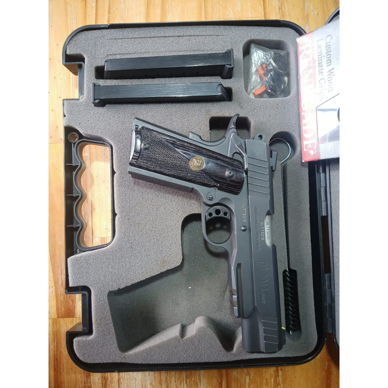 Taurus 1911 Con Riel Picatini