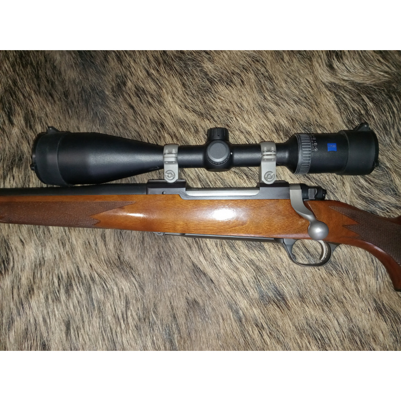 Ruger M77 .300w.m. Accion Zurda