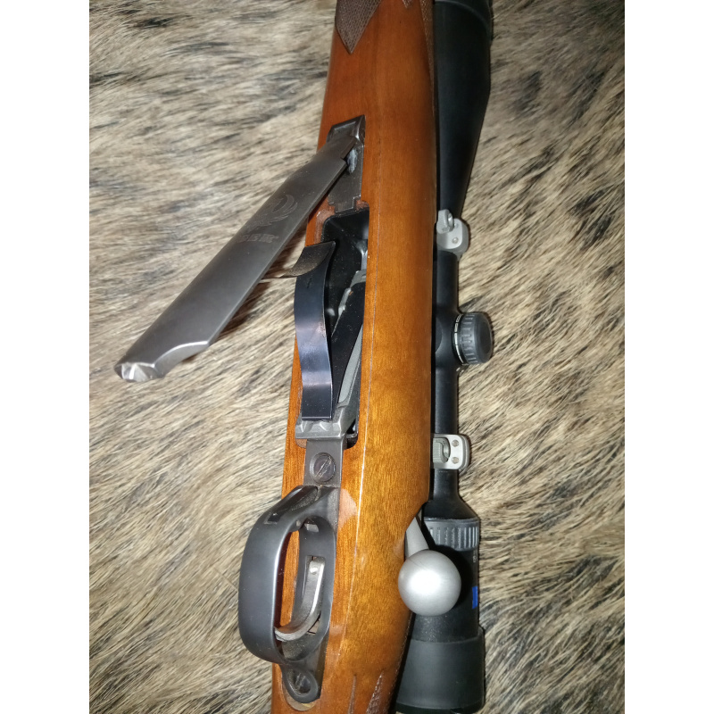 Ruger M77 .300w.m. Accion Zurda
