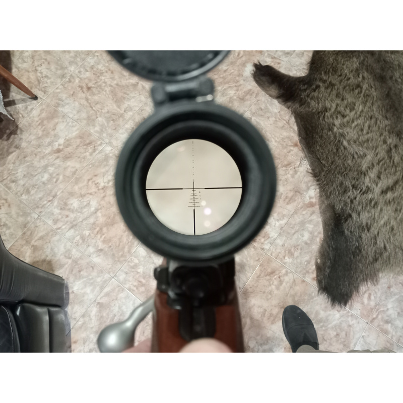 Ruger M77 .300w.m. Accion Zurda