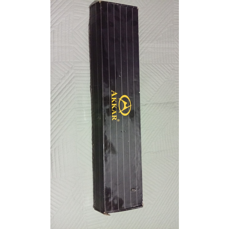 Akkar Semi Automática 12/76 Magnum