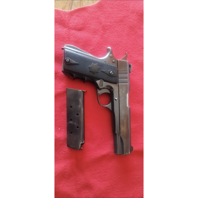 Pistola Ballester Molina Cal 45  Con Cuim