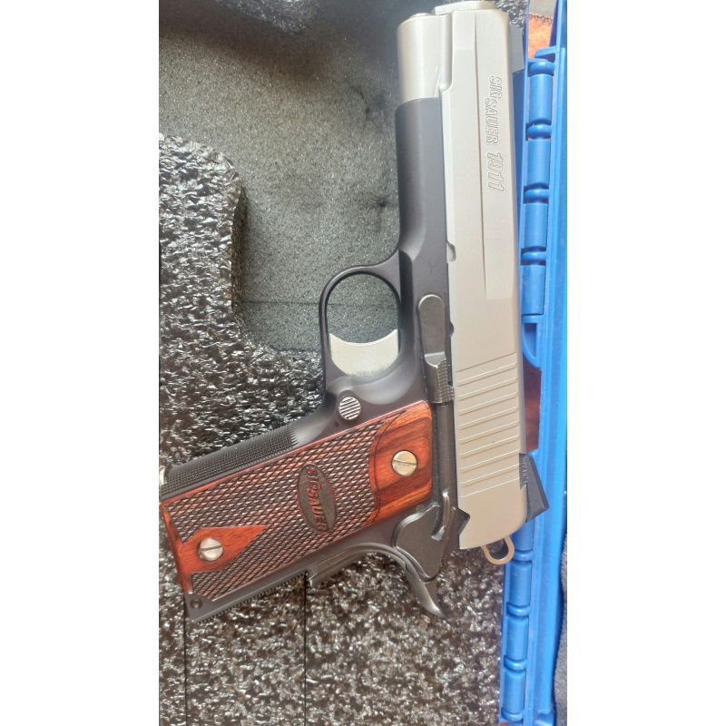 Vendo Sig Sauer 1911
