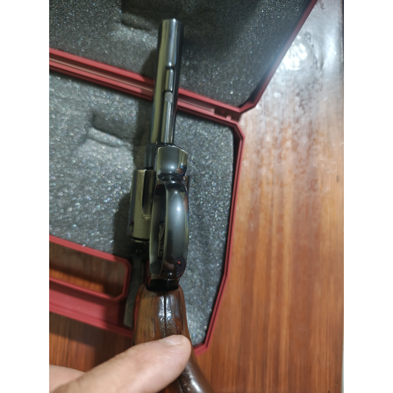Revolver Taurus 32lr