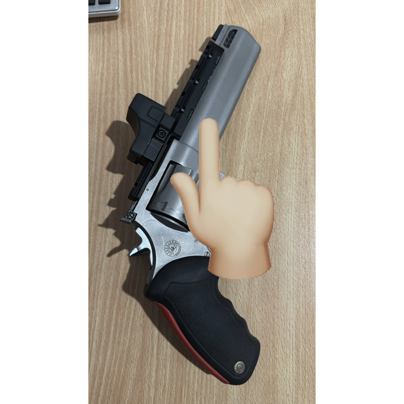 Riel Original Taurus Raging Bull