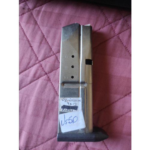 Cargador Smith&wesson De Cal. 9x19 De 10 Disparos Para Pistola Sigma