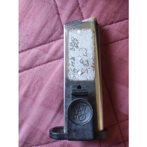 Cargador Smith&wesson De Cal. 380 De 10 Disparos Para Pistola Sigma