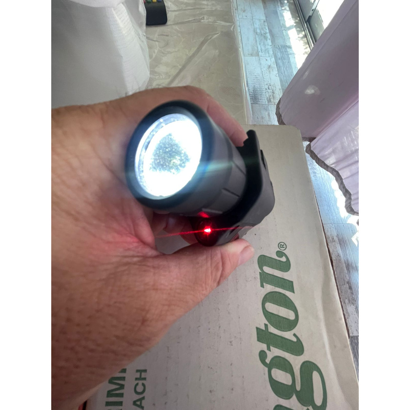 Mira Laser Y Linterna Tactica