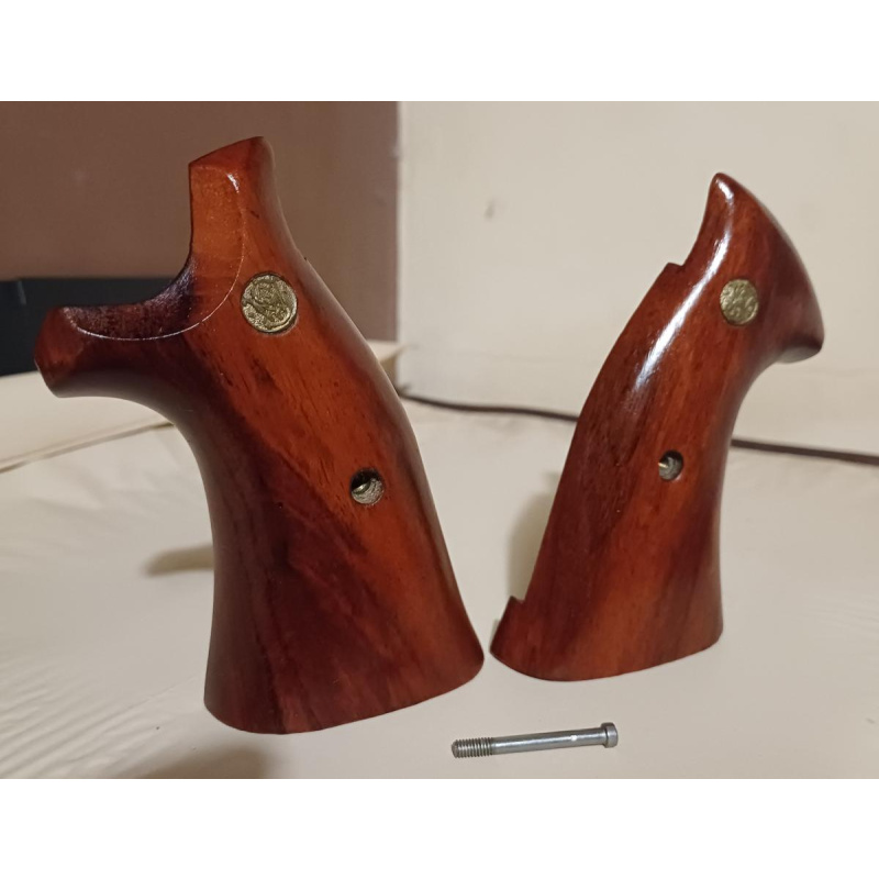 Smith Y Wesson Cachas De Nogal Goncalo Alvez Frame K - L