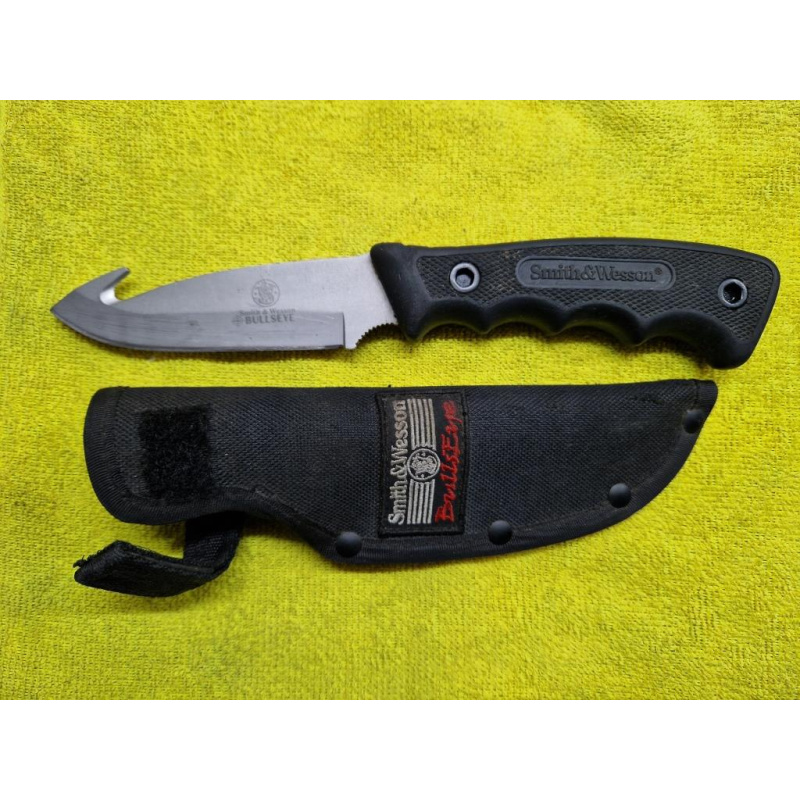 Cuchillo Smith & Wesson Bullseye