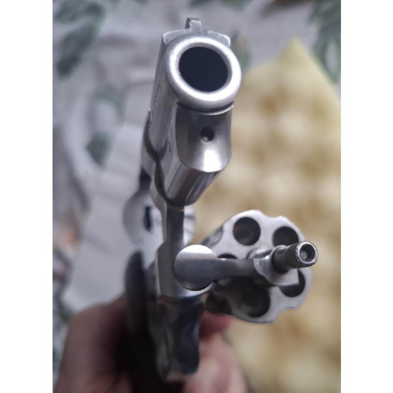 Taurus 85 - 2´- .38 Spl. Inox.