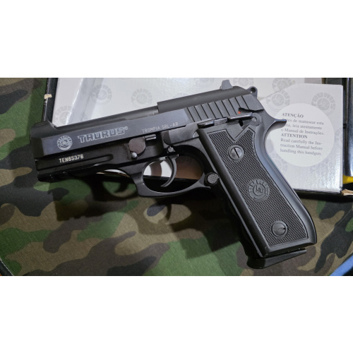 Pistola Taurus Pt917c