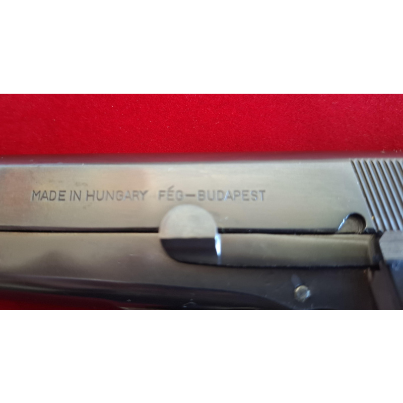Pistola Hungara Feg Mod.71/80 Sistema Browning Cal. 9 Mm.