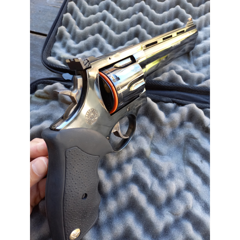 Taurus Rt 044