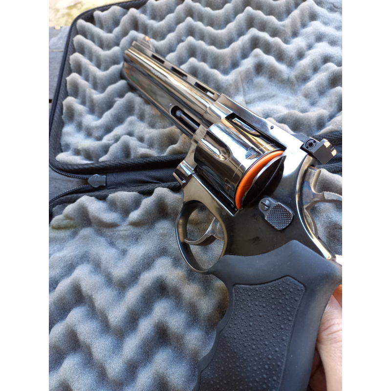 Taurus Rt 044