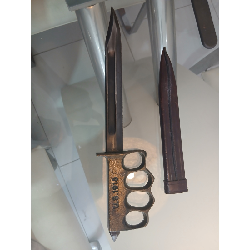 Cuchillo Tactico