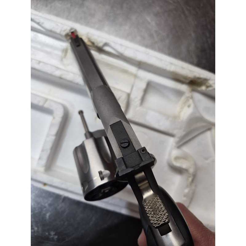 Dan Wesson Model 715 Fixed Barrel – .357 Magnum – 4"