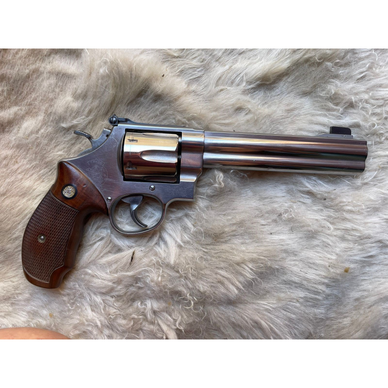 Vendo Revolver Smith & Weeson 44 Magum