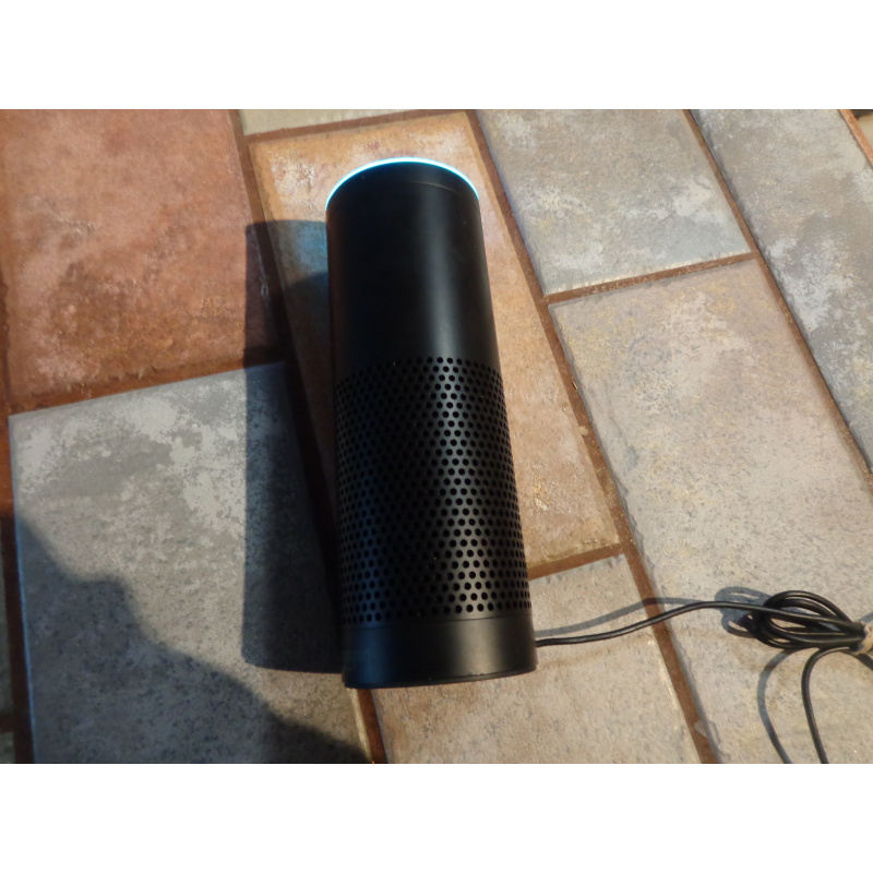 Amazon Echo Sk705di (1ra. Generación) - Idioma: Inglés