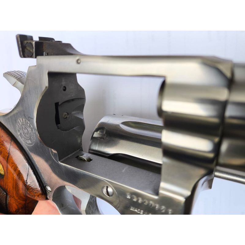 Revolver Taurus 889 .38spl