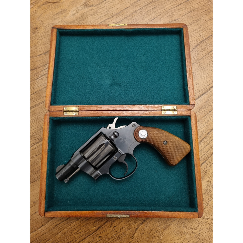 Revolver Colt Detective 32