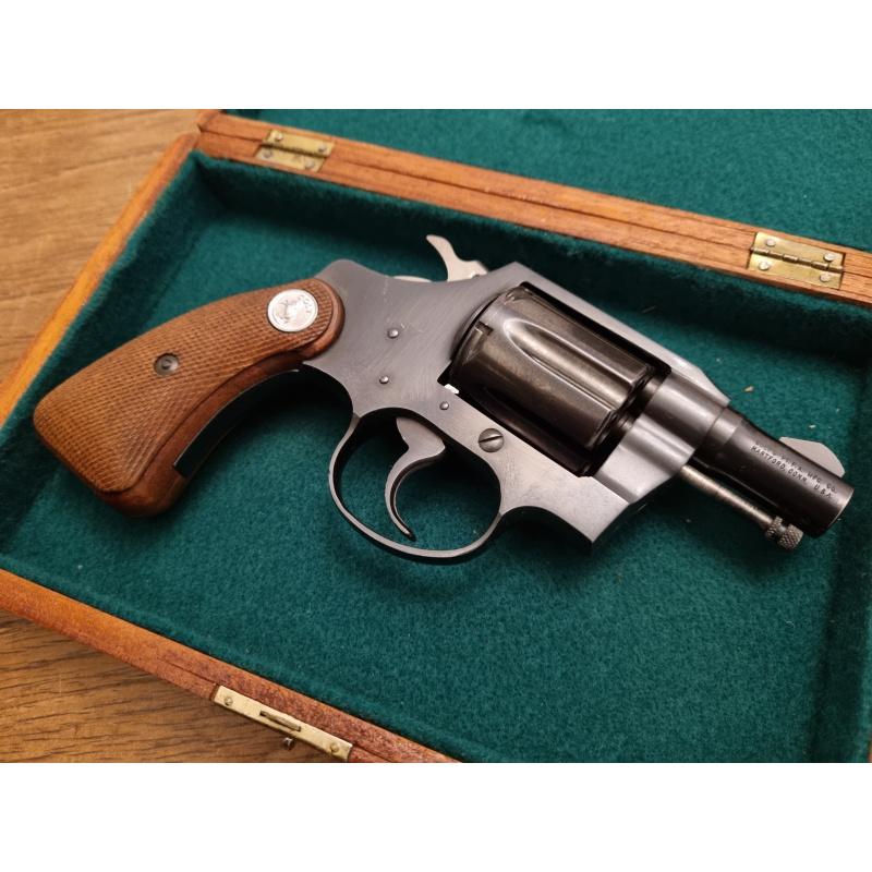 Revolver Colt Detective 32