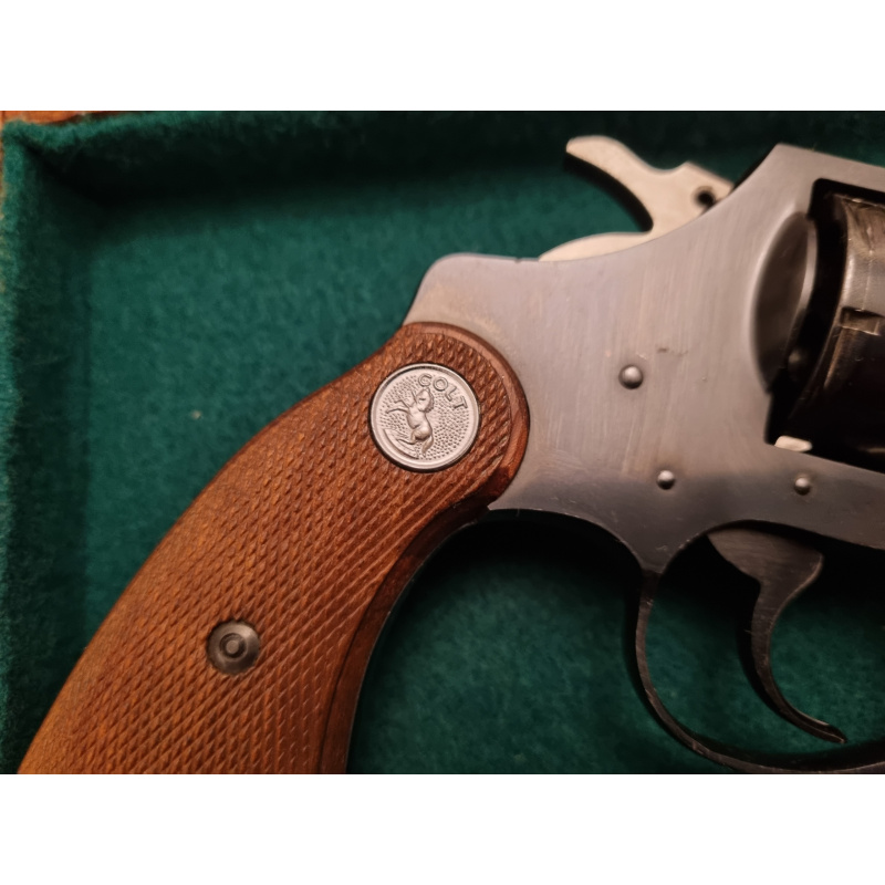 Revolver Colt Detective 32