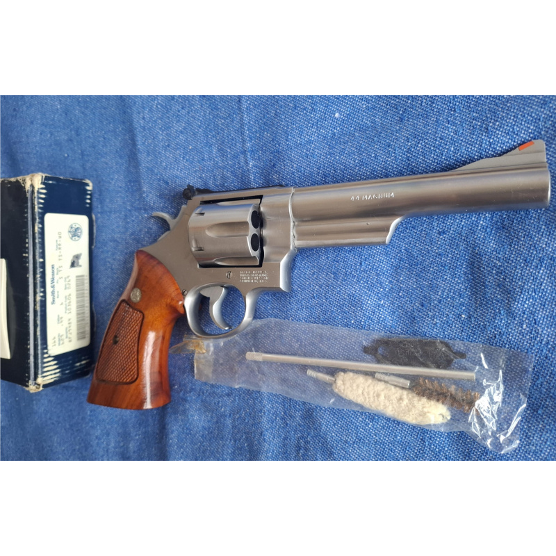 Revolver Smith & Wesson 629 - 6´ Serie 3 - .44 Mag.