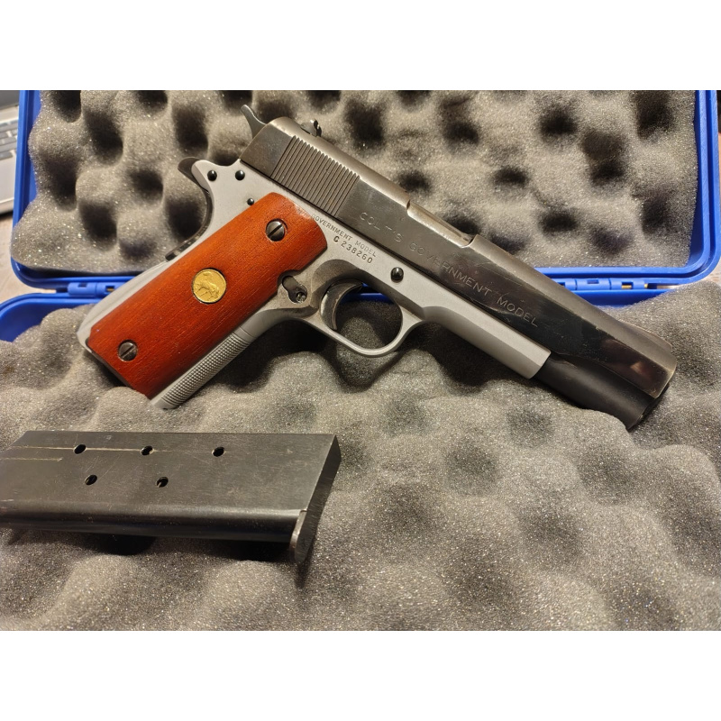 Pistola Colt Gobernment Model