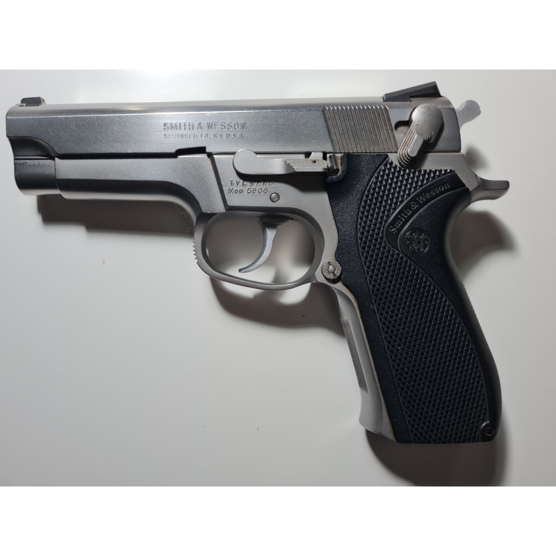 Smith & Wesson Pistola 9mm Modelo 5906 Como Nueva