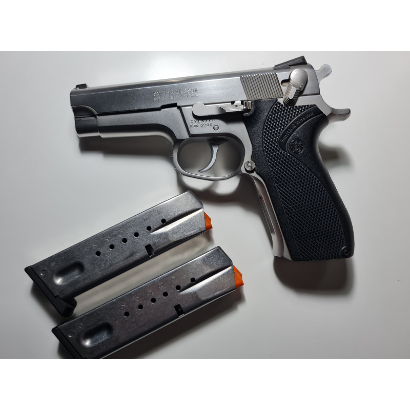 Smith & Wesson Pistola 9mm Modelo 5906 Como Nueva