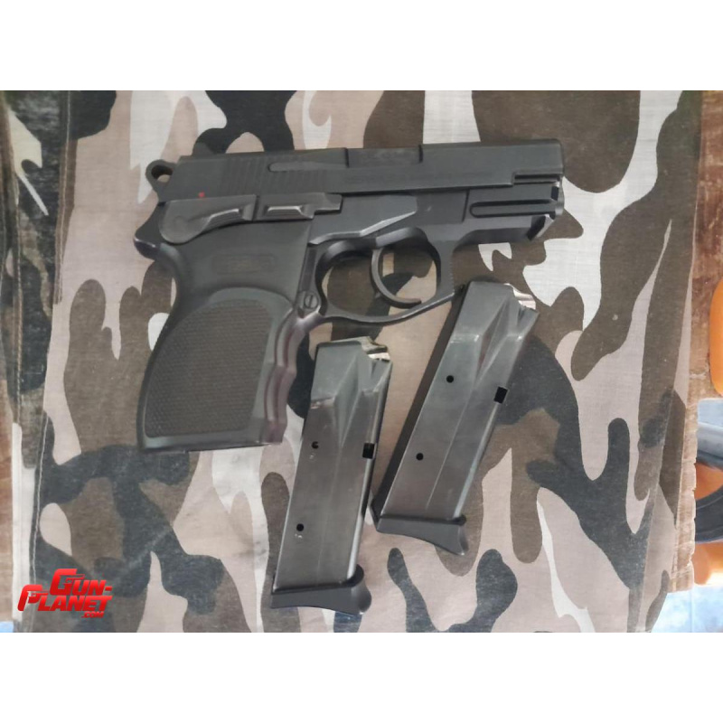 Bersa Ultra Compact Pro .40