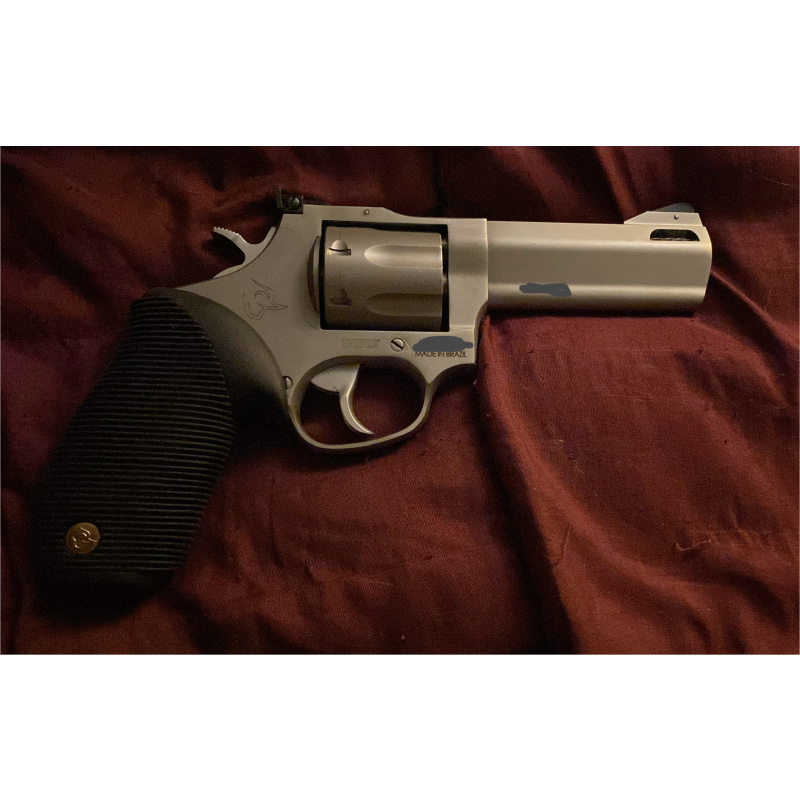 Taurus Tracker 627- Compensado- Cal.357