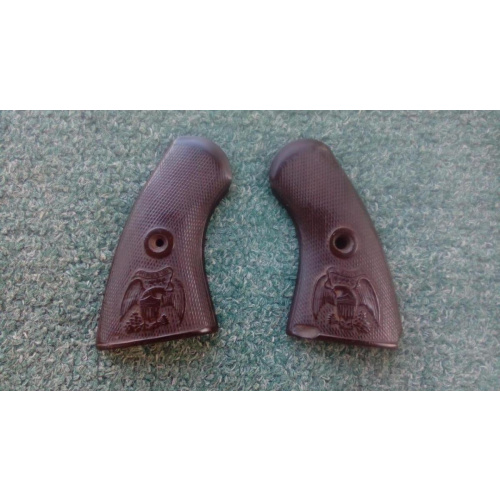 Cachas Para Revolver Colt 1892
