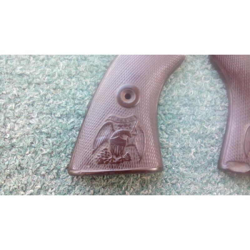 Cachas Para Revolver Colt 1892
