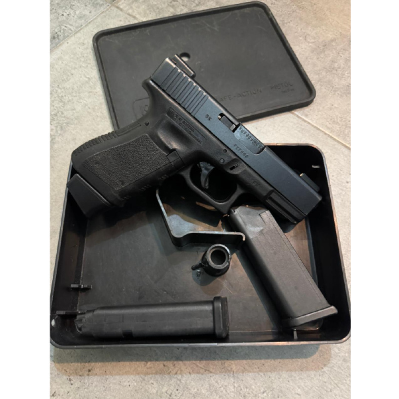 Glock 19 Gen3 Con Accesorios.