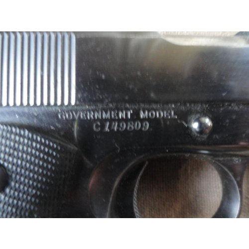 Pistola Colt  Semiautomática Calibre 45 Modelo Government