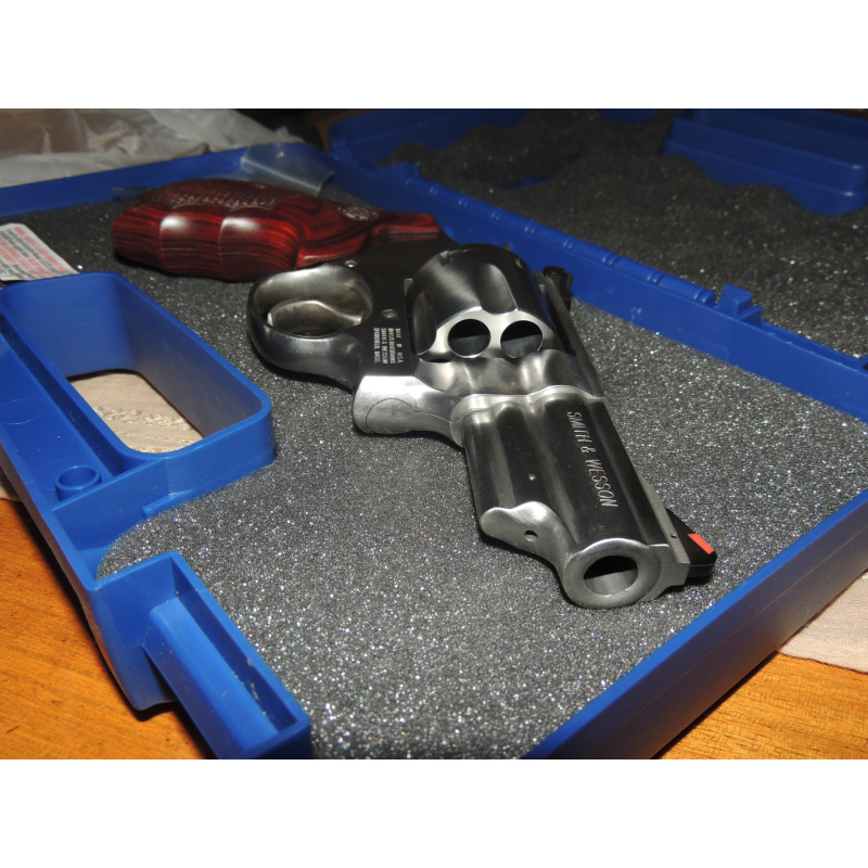 Smith & Wesson 629 Talo De Luxe 3”