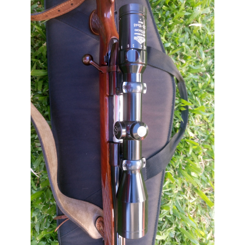 Fusil Weatherby Mark V .300 Plg Weatherby Magnum Mira Hertel 2.5-10x46