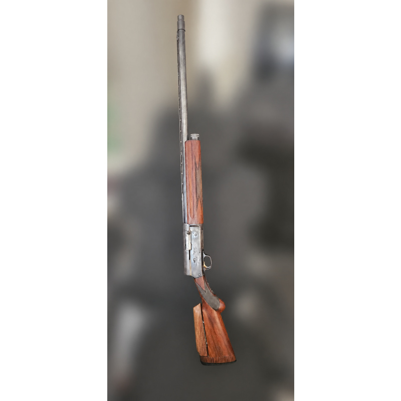 Escopeta Semiautomática Browning Light Twelve Cal. 12 Uab