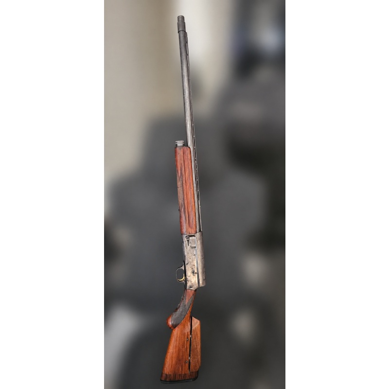 Escopeta Semiautomática Browning Light Twelve Cal. 12 Uab