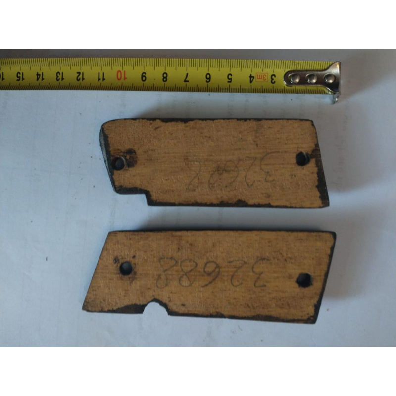 Cachas Para Pistola Ballester Molina  Clones 11.25 / 45 Hacemos Envíos